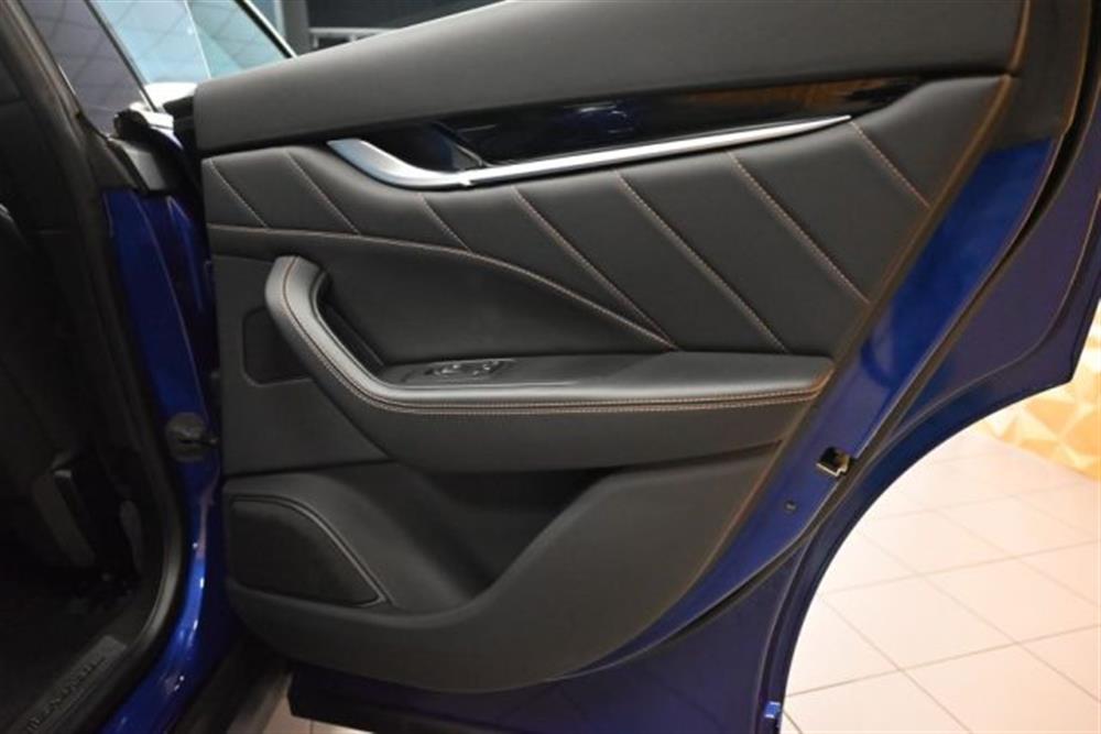Levante Levante 3.0V6 MODENA 350CV F