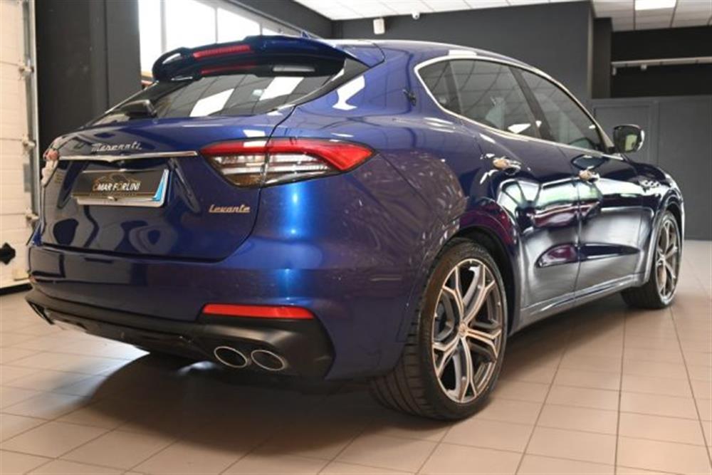 Levante Levante 3.0V6 MODENA 350CV F