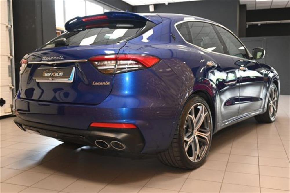 Levante Levante 3.0V6 MODENA 350CV F