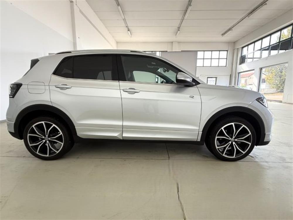 T-Cross T-Cross 1.0 BENZINA 115 CV R