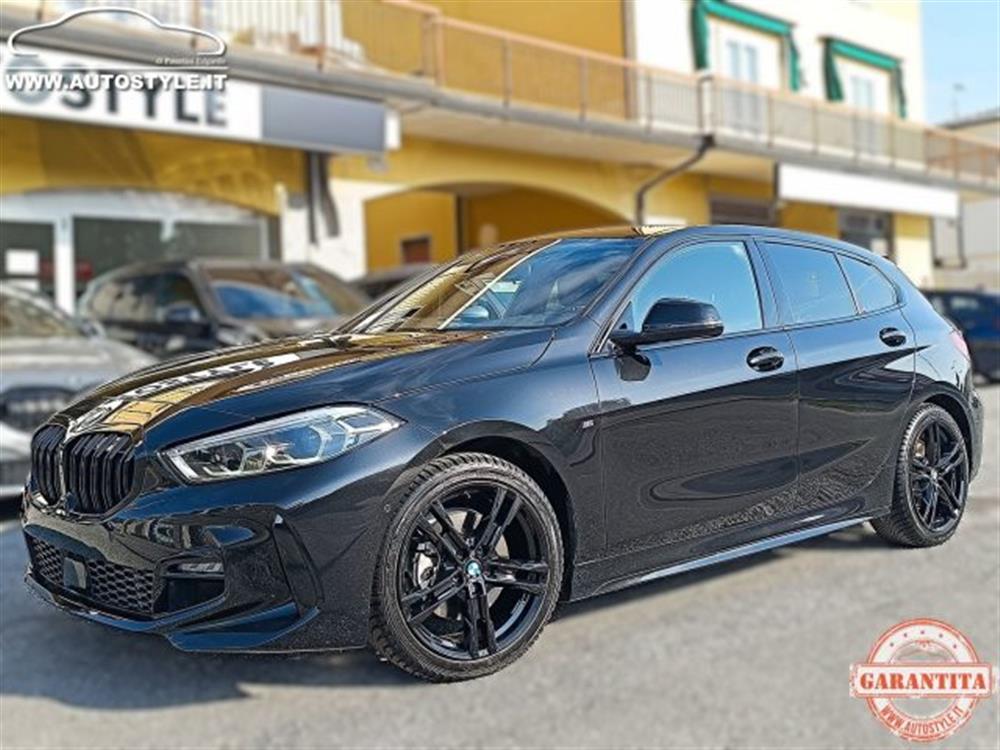 118 118 i M-SPORT Steptronic