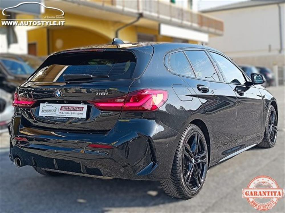 118 118 i M-SPORT Steptronic