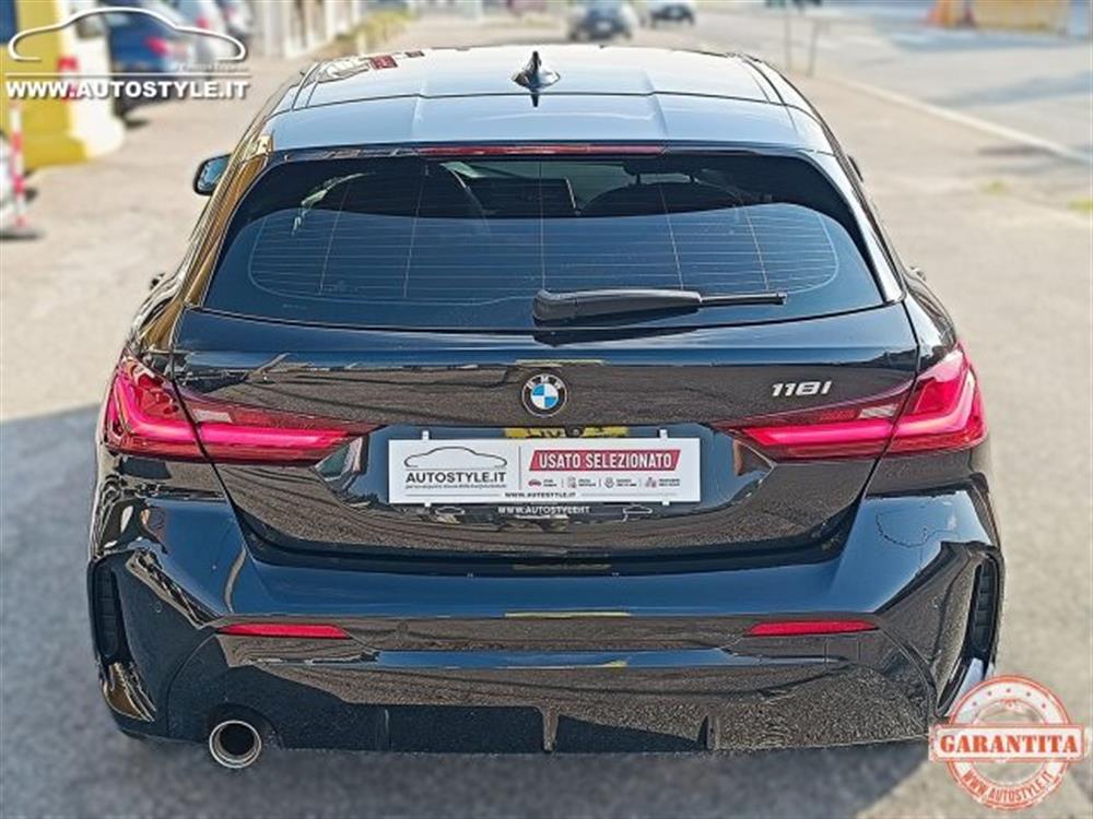118 118 i M-SPORT Steptronic