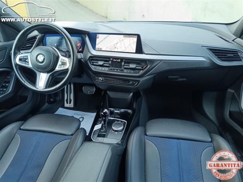 118 118 i M-SPORT Steptronic