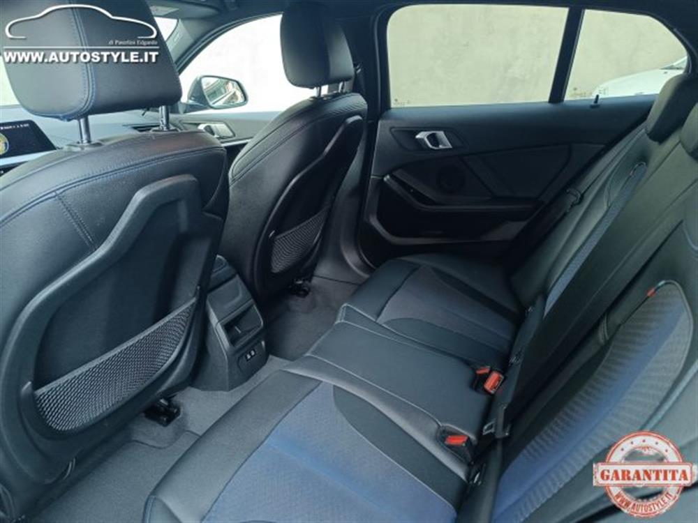 118 118 i M-SPORT Steptronic