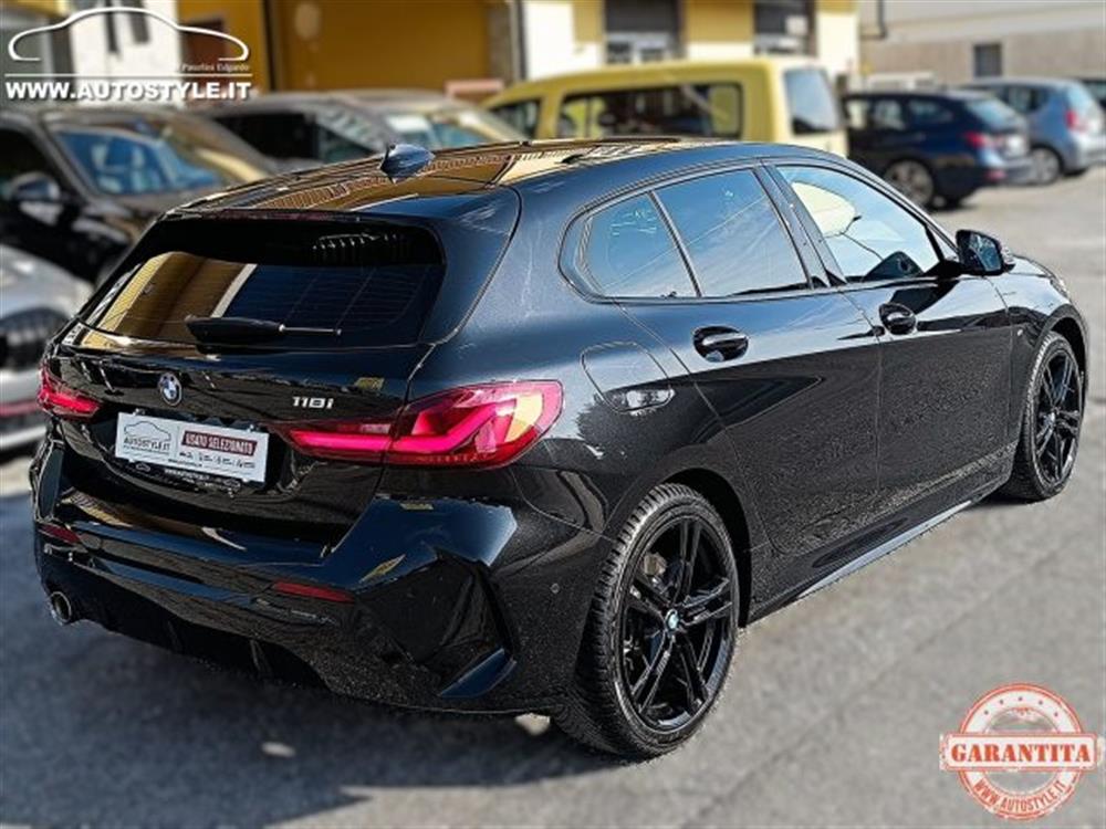 118 118 i M-SPORT Steptronic