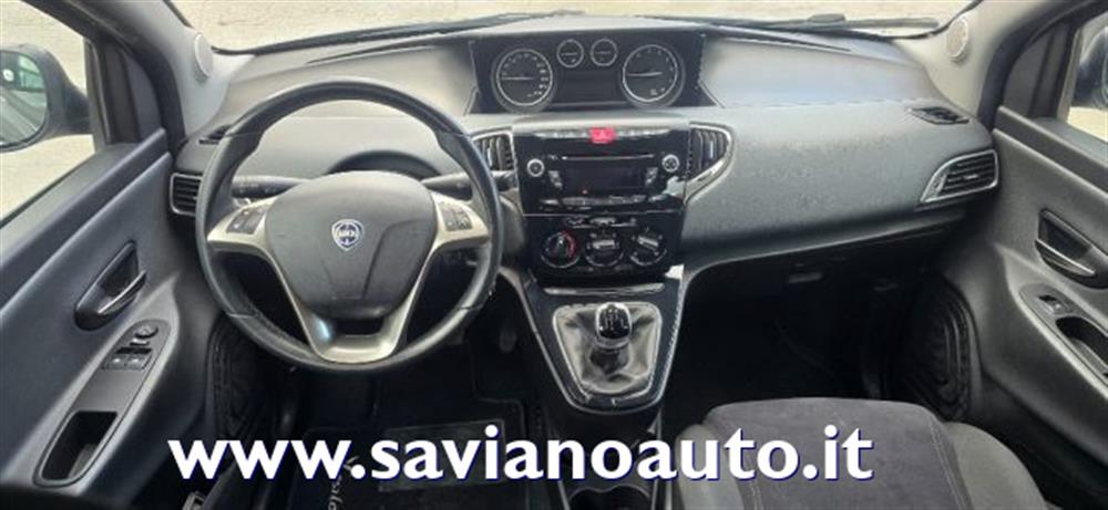 Ypsilon Ypsilon 0.9 TwinAir 85 CV 5