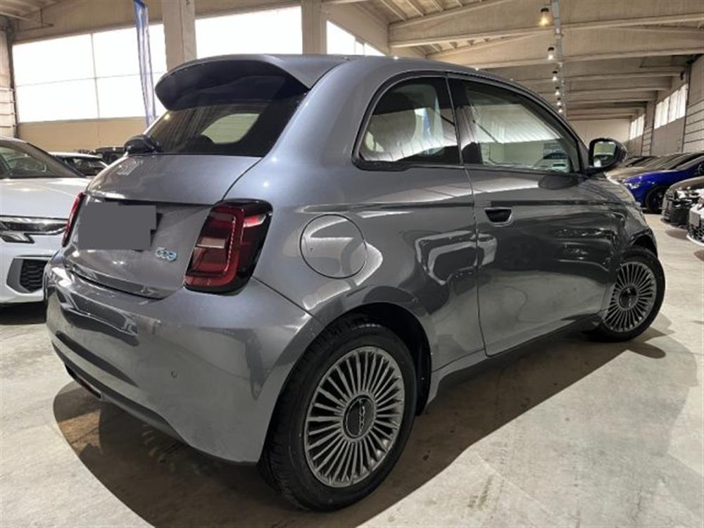 500e 500e Berlina 42 kWh Icon