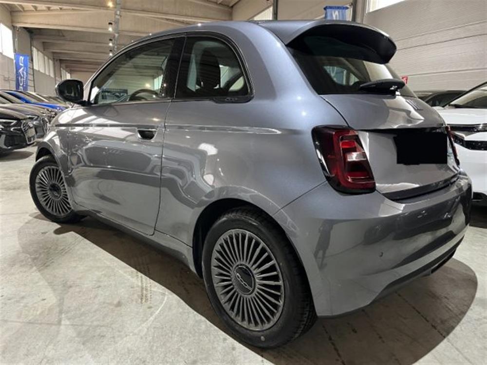 500e 500e Berlina 42 kWh Icon