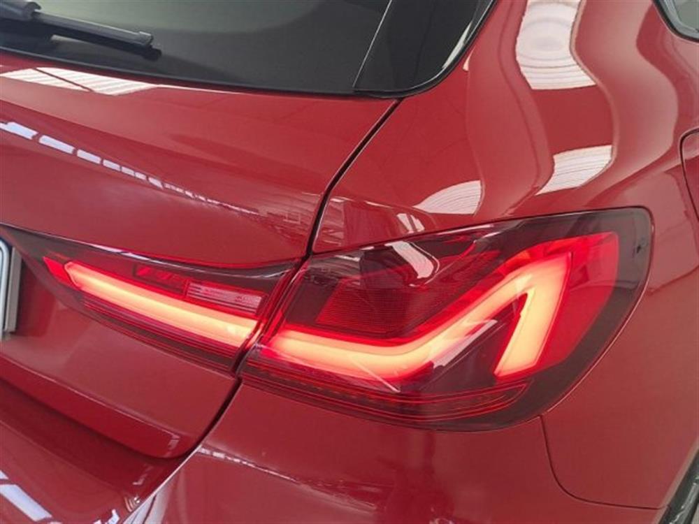 118 118 d 5p. Msport Exterio