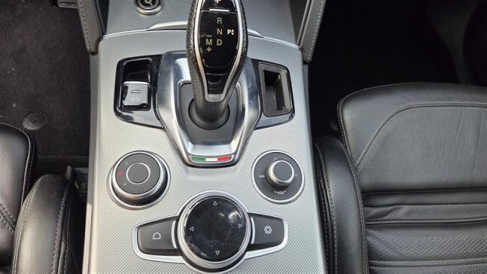 Stelvio Stelvio 2.2 Turbodiesel 210