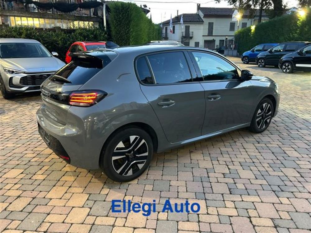 208 208 PureTech 1.2 100 CV