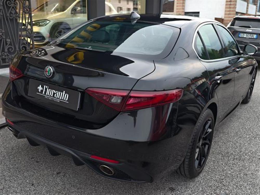 Giulia Giulia Veloce 210 CV AT8 AW