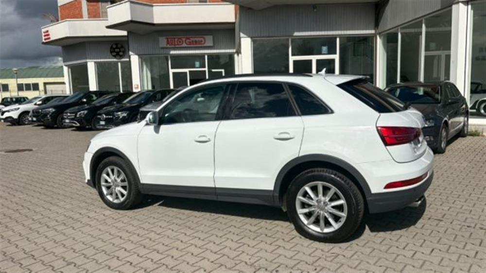 Q3 Q3 2.0 TDI 150 CV quatt