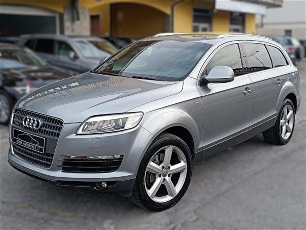 Q7 Q7 3.0 V6 TDI 240Cv *7P