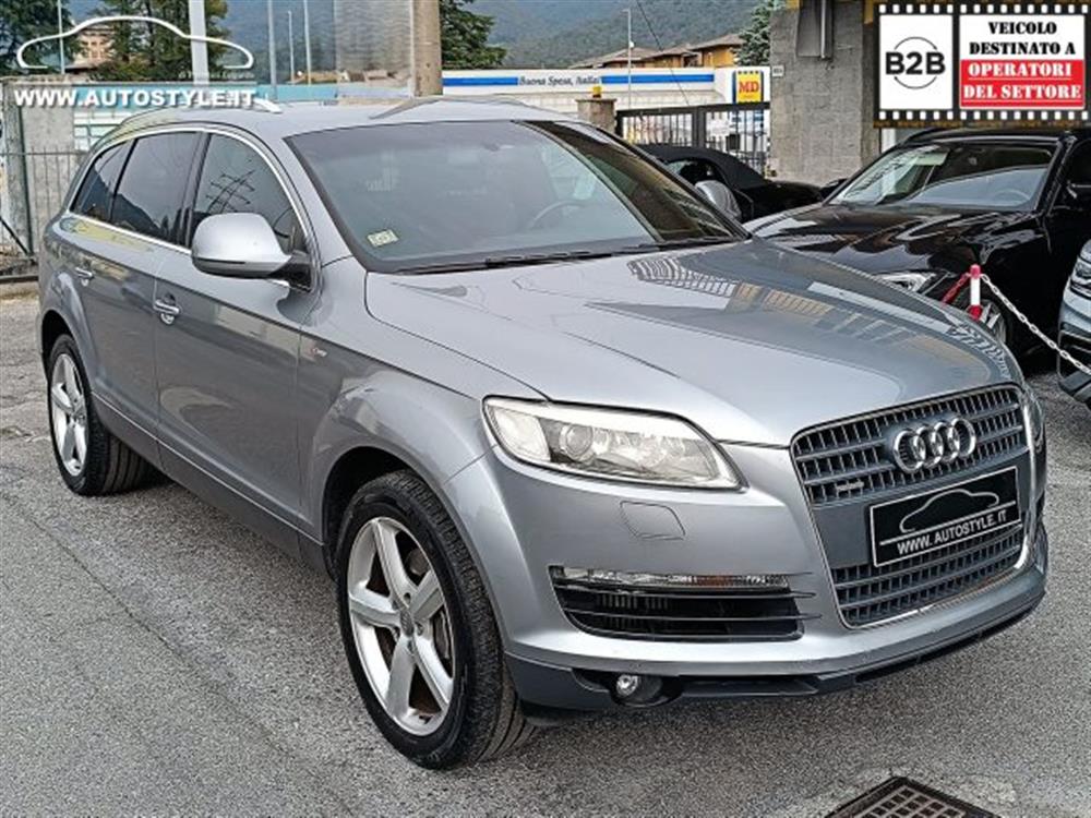 Q7 Q7 3.0 V6 TDI 240Cv *7P