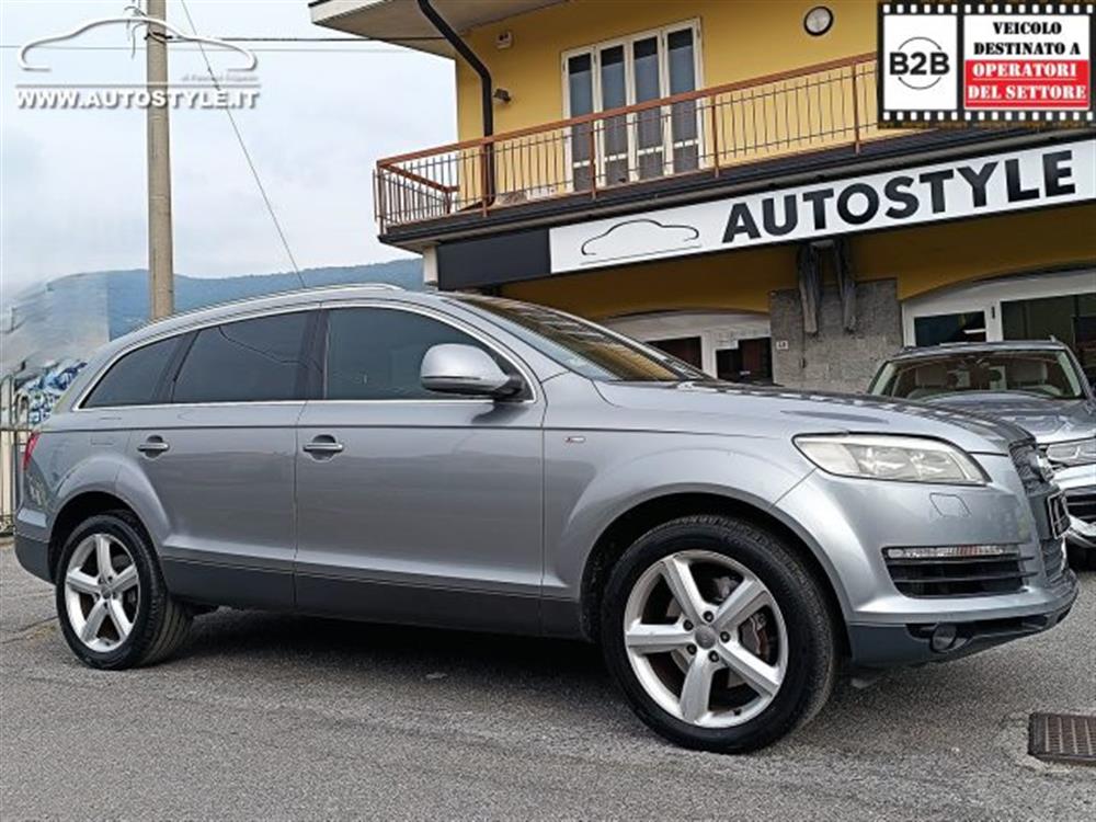 Q7 Q7 3.0 V6 TDI 240Cv *7P