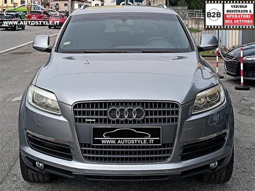 Q7 Q7 3.0 V6 TDI 240Cv *7P