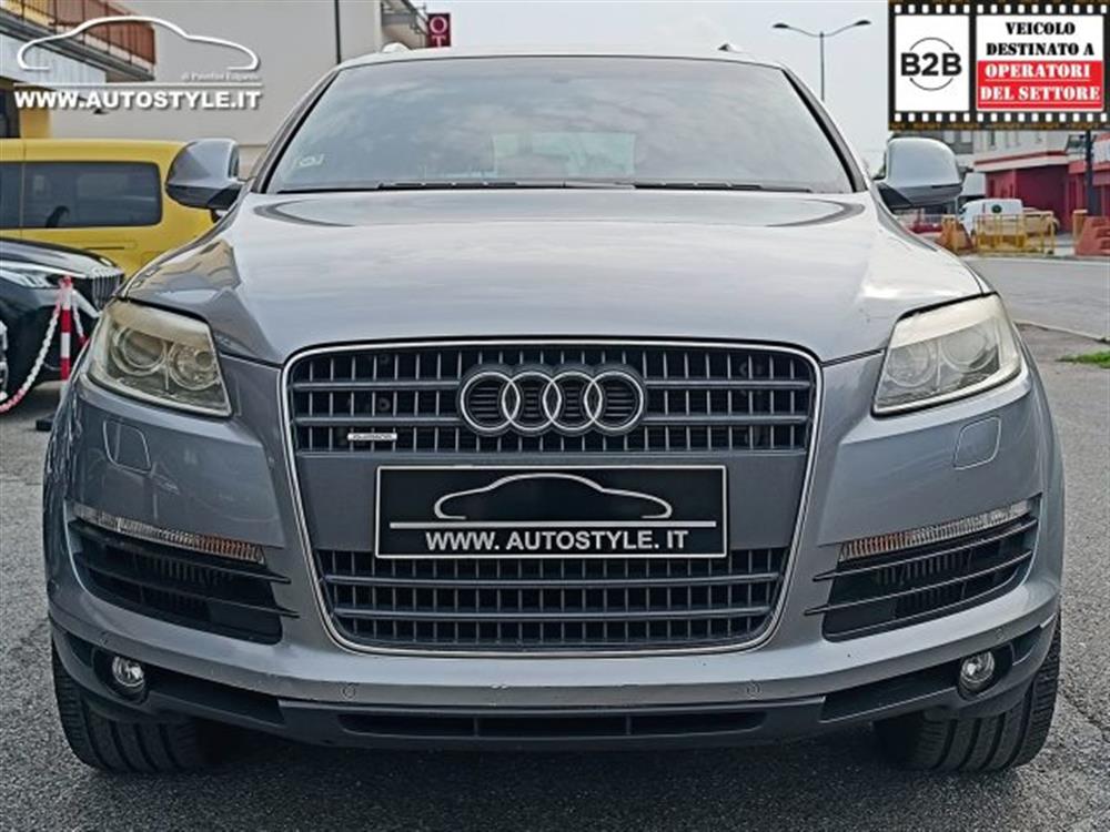 Q7 Q7 3.0 V6 TDI 240Cv *7P
