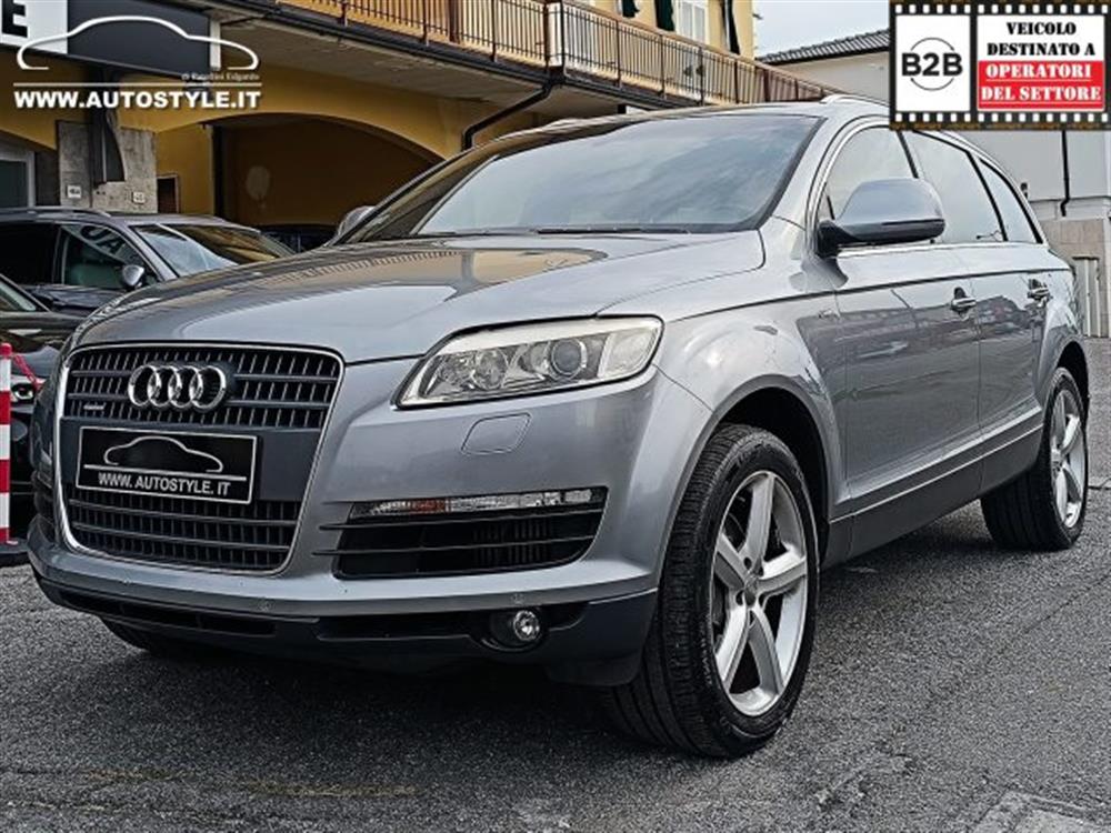Q7 Q7 3.0 V6 TDI 240Cv *7P