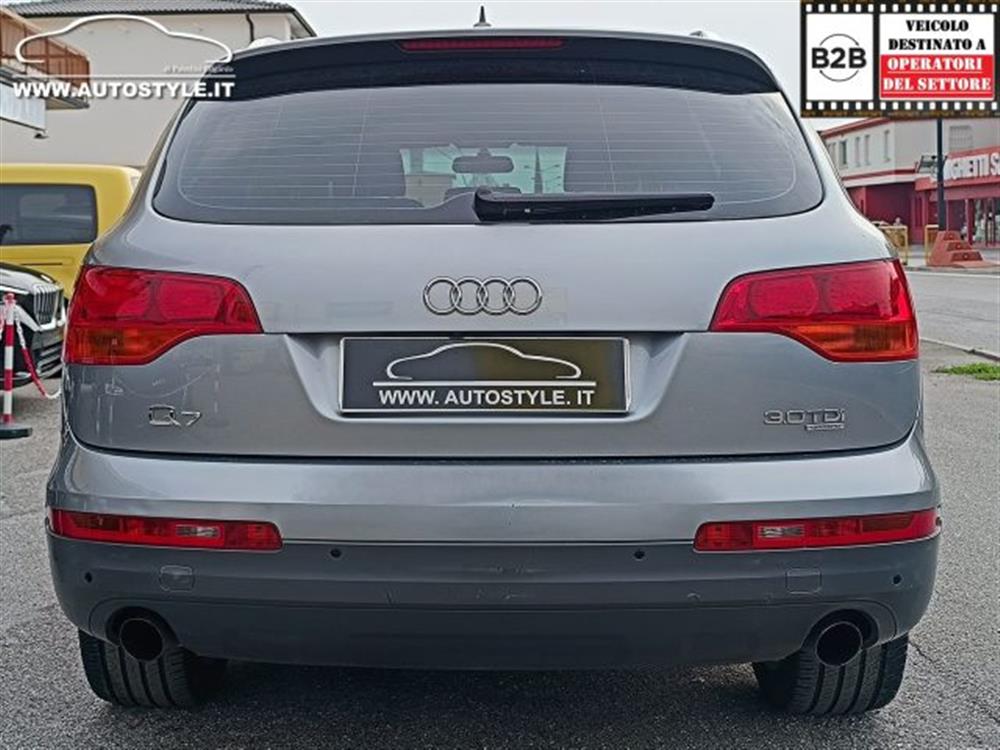Q7 Q7 3.0 V6 TDI 240Cv *7P