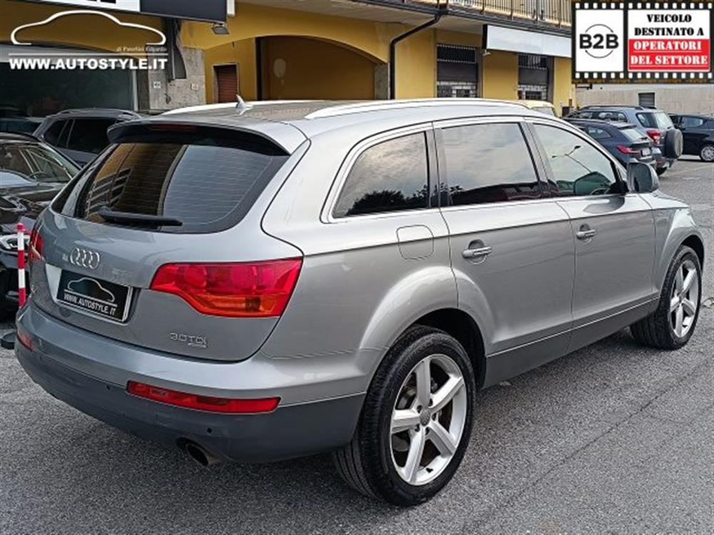 Q7 Q7 3.0 V6 TDI 240Cv *7P