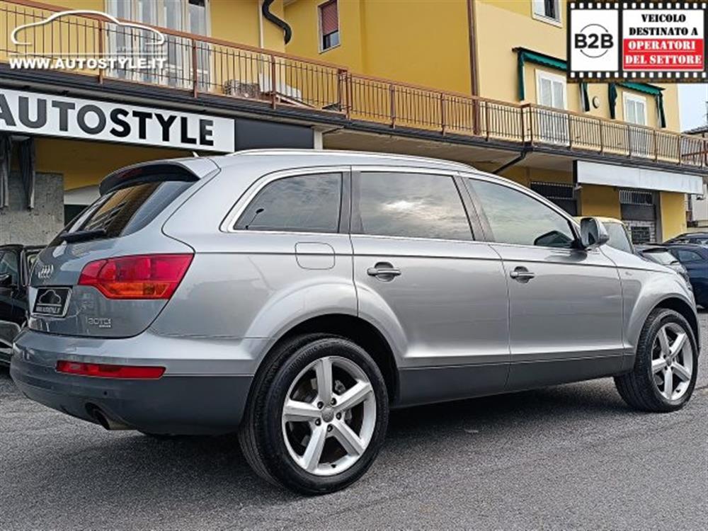 Q7 Q7 3.0 V6 TDI 240Cv *7P