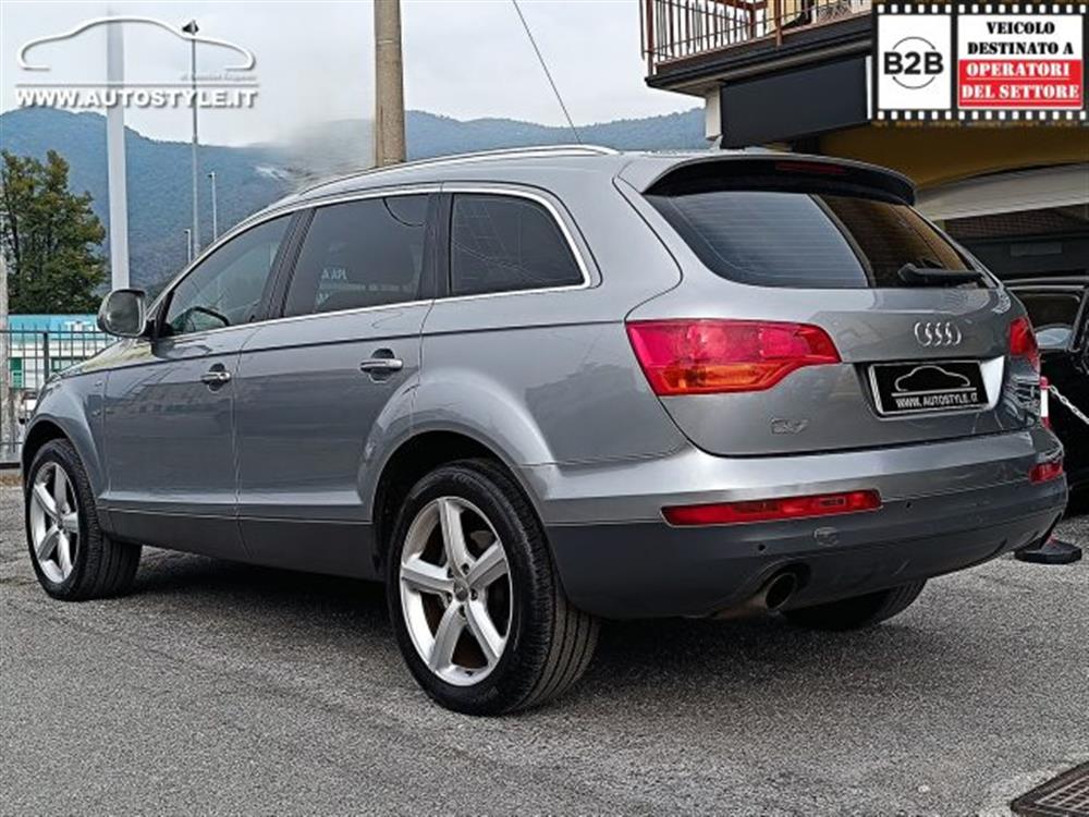 Q7 Q7 3.0 V6 TDI 240Cv *7P
