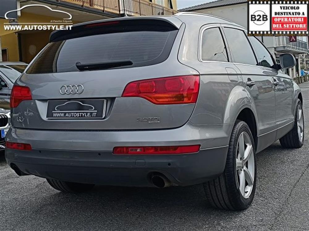 Q7 Q7 3.0 V6 TDI 240Cv *7P