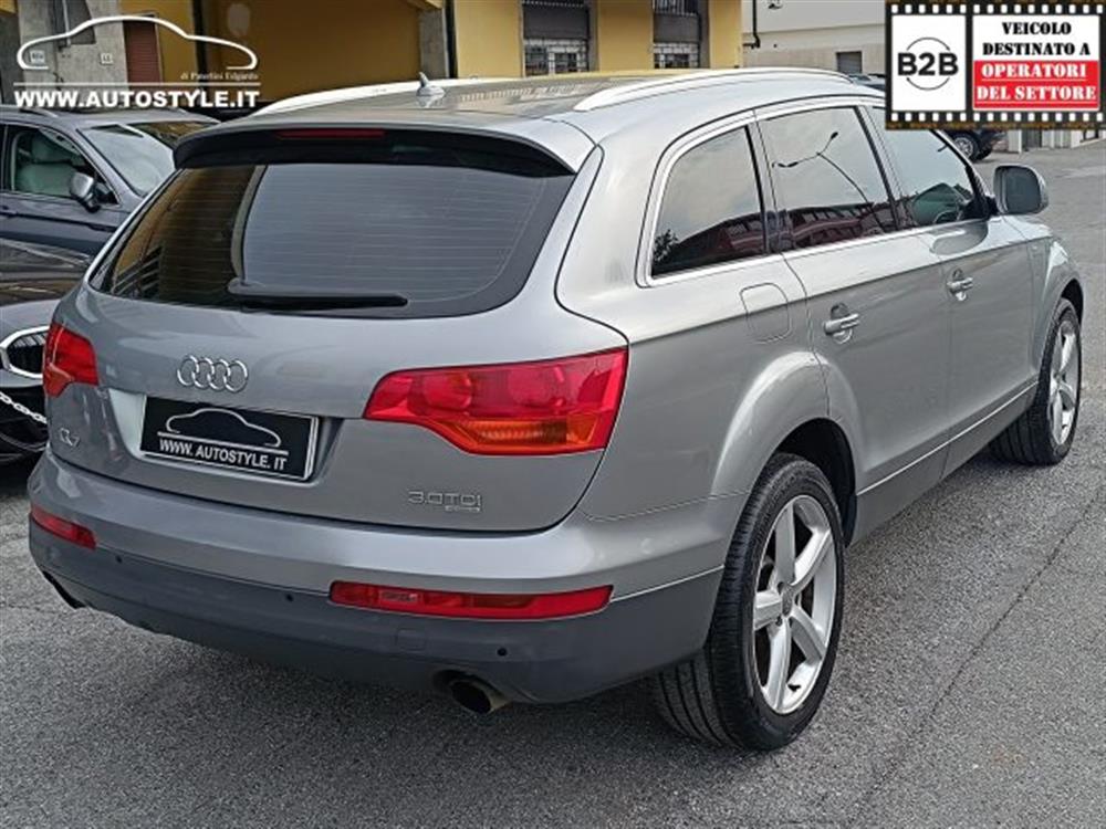 Q7 Q7 3.0 V6 TDI 240Cv *7P