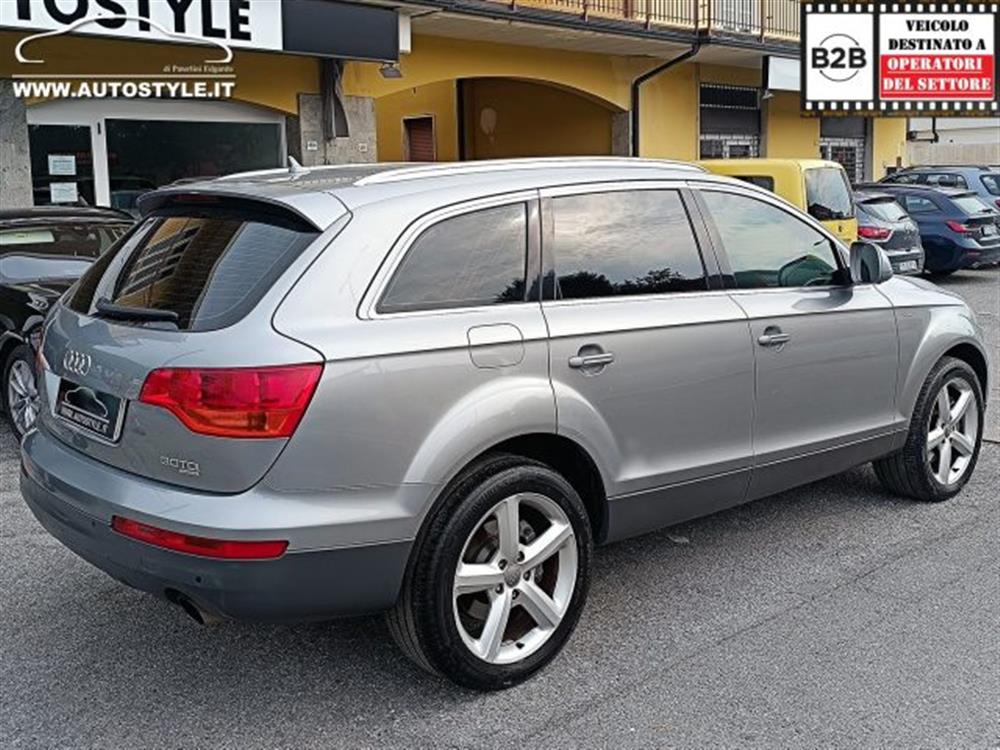 Q7 Q7 3.0 V6 TDI 240Cv *7P