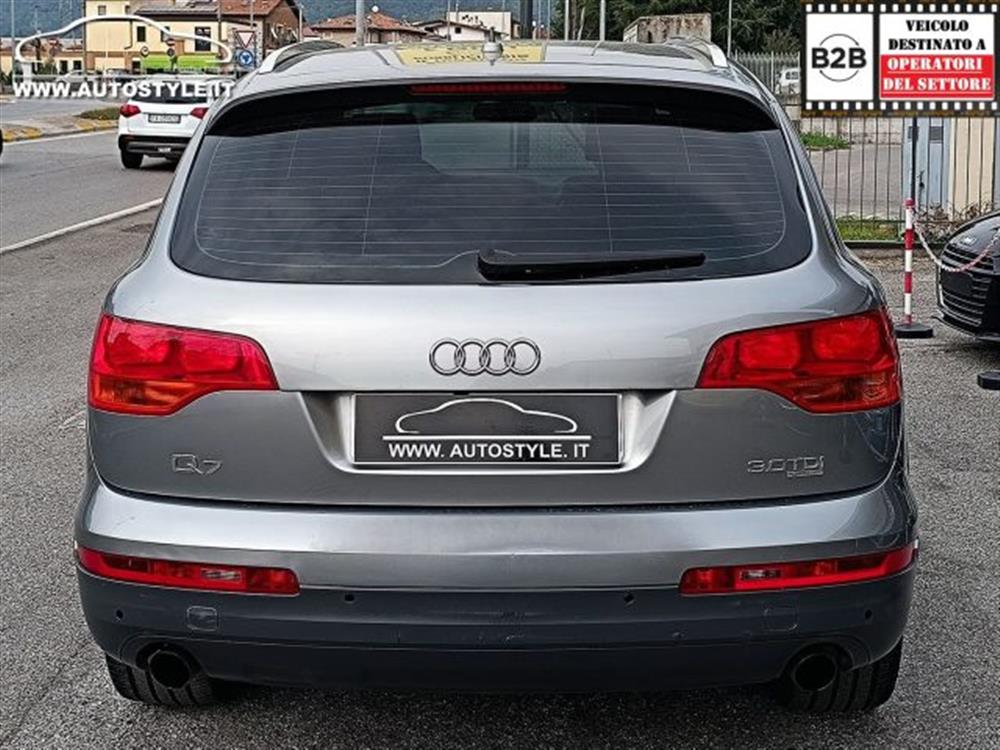 Q7 Q7 3.0 V6 TDI 240Cv *7P