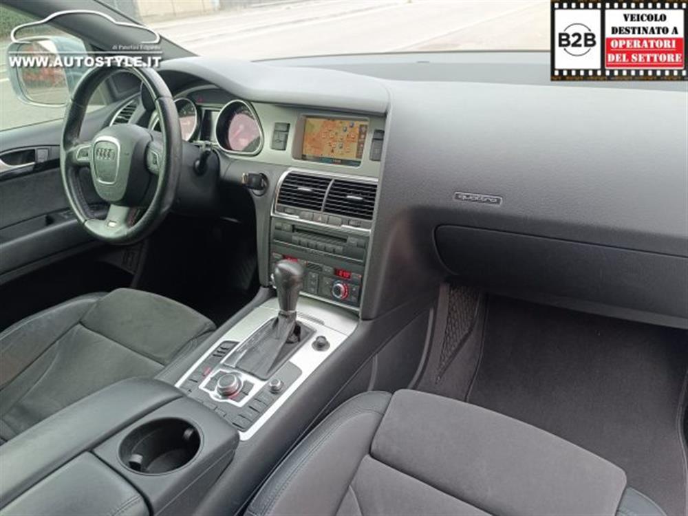 Q7 Q7 3.0 V6 TDI 240Cv *7P