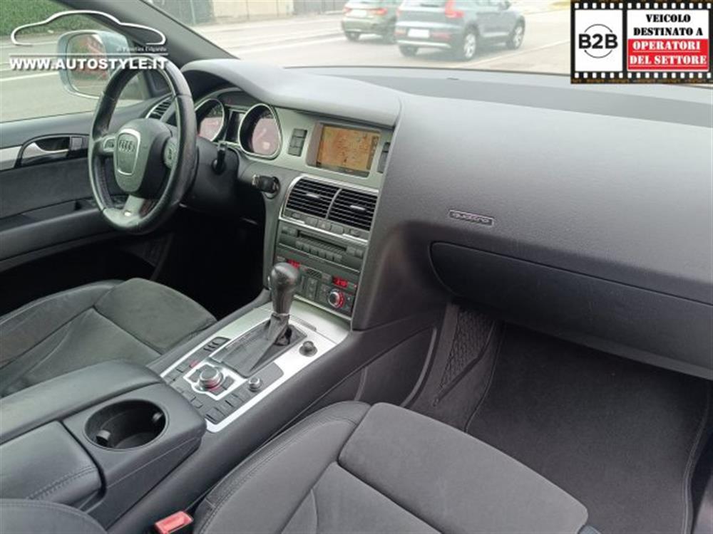 Q7 Q7 3.0 V6 TDI 240Cv *7P