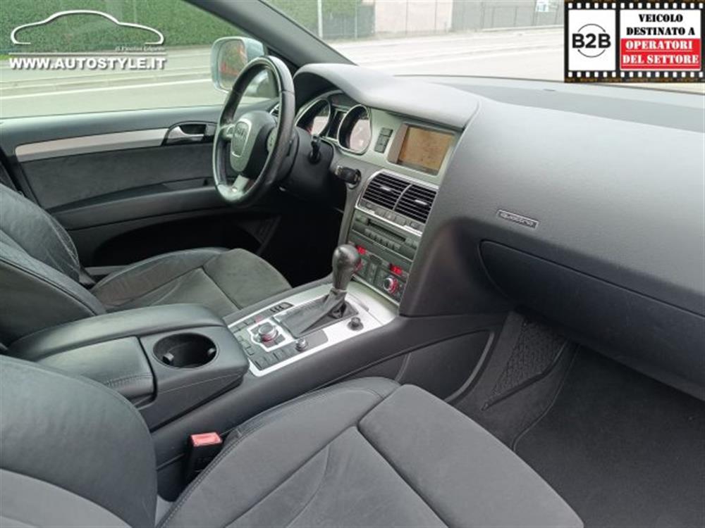 Q7 Q7 3.0 V6 TDI 240Cv *7P