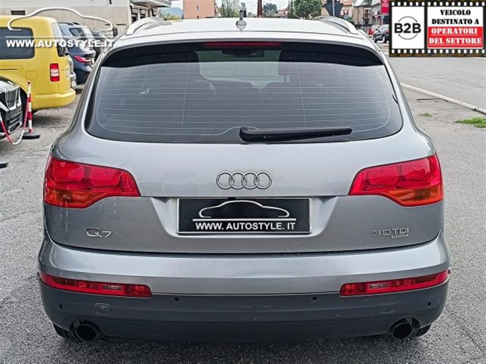 Q7 Q7 3.0 V6 TDI 240Cv *7P