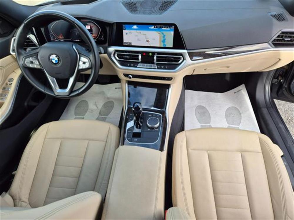 318 318 d Touring Luxury Aut