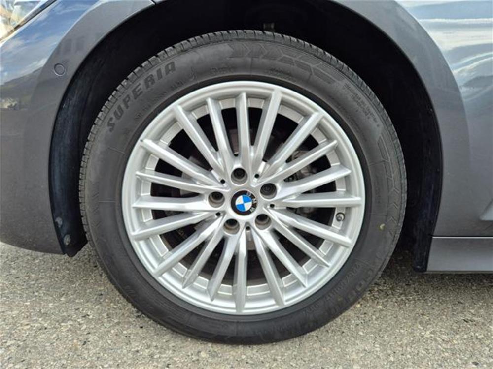 318 318 d Touring Luxury Aut