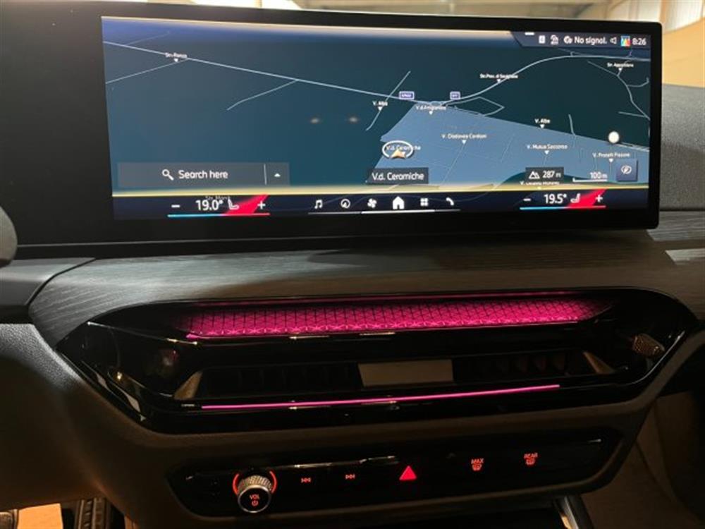 320 320 dA 48V xDrive Tourin