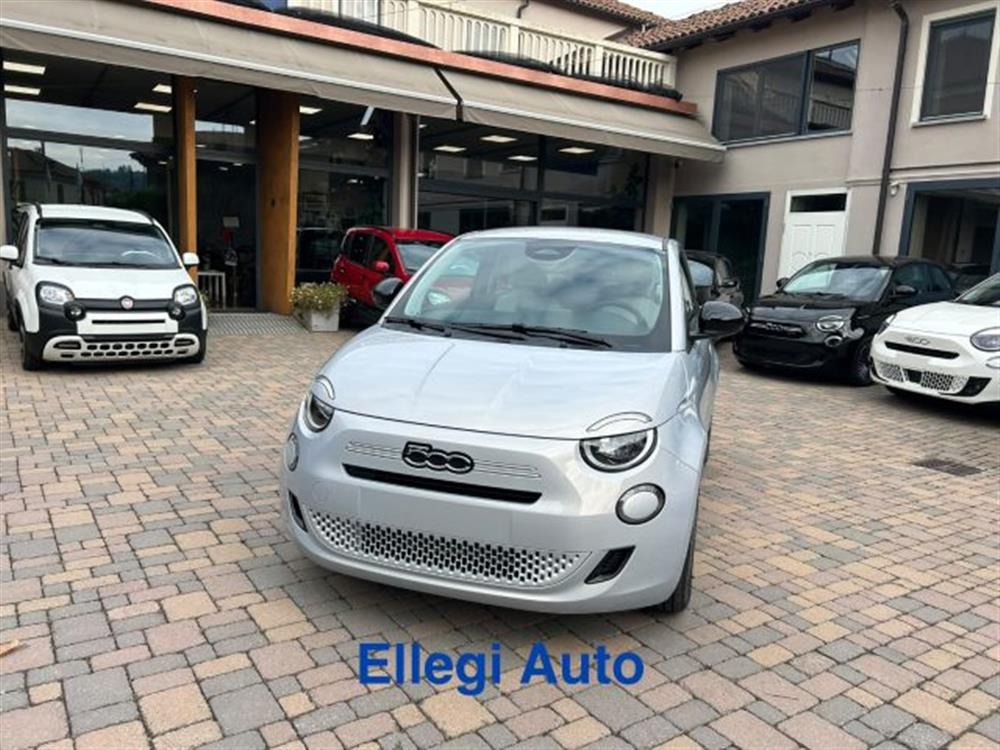 500 500 Berlina Hybrid Icon+