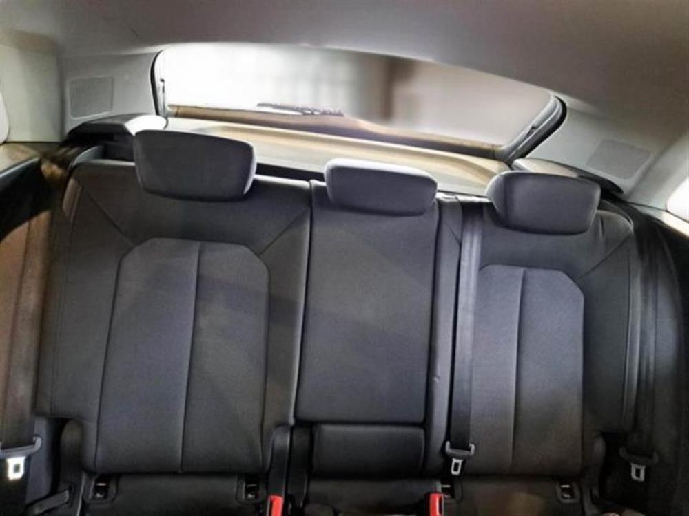 Q3 Q3 35 TDI S tronic Busi