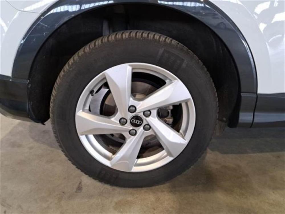 Q3 Q3 35 TDI S tronic Busi