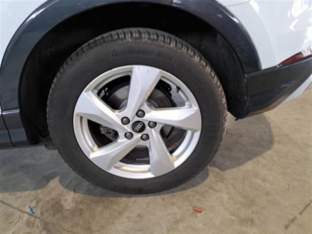 Q3 Q3 35 TDI S tronic Busi
