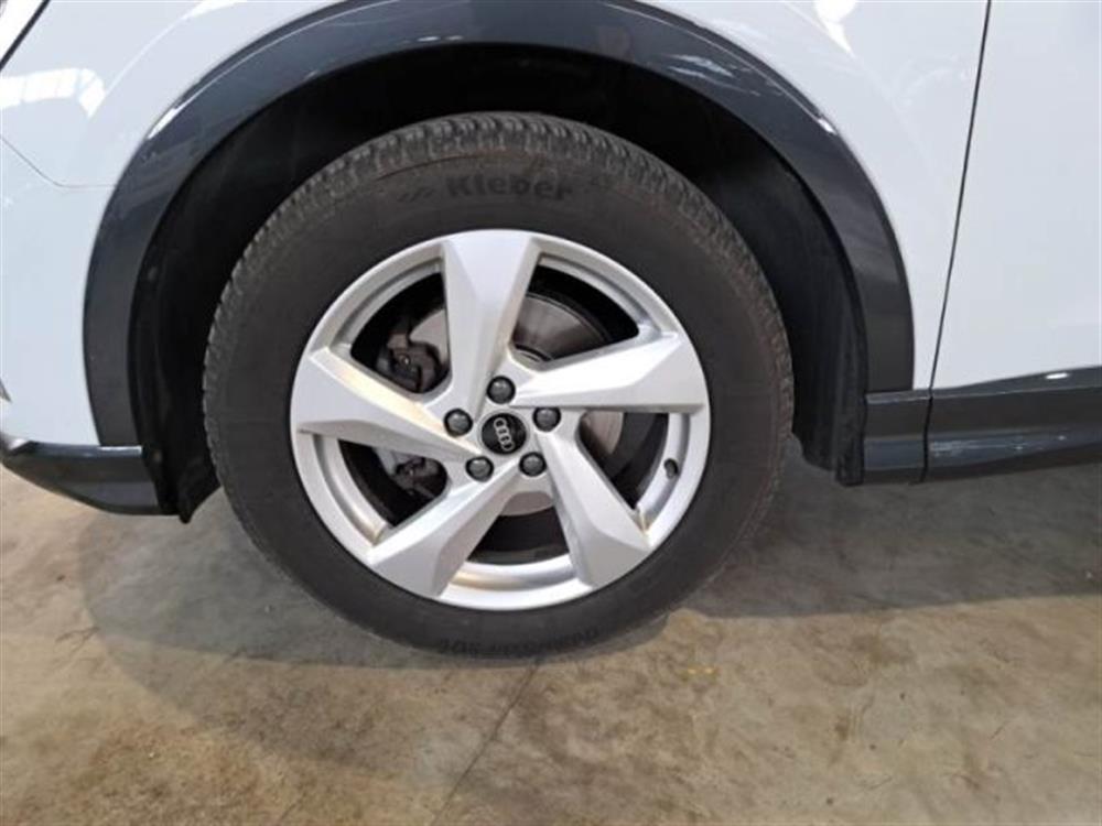 Q3 Q3 35 TDI S tronic Busi