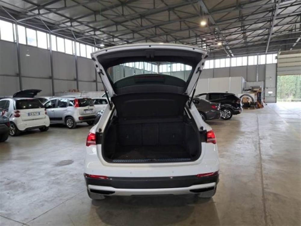 Q3 Q3 35 TDI S tronic Busi