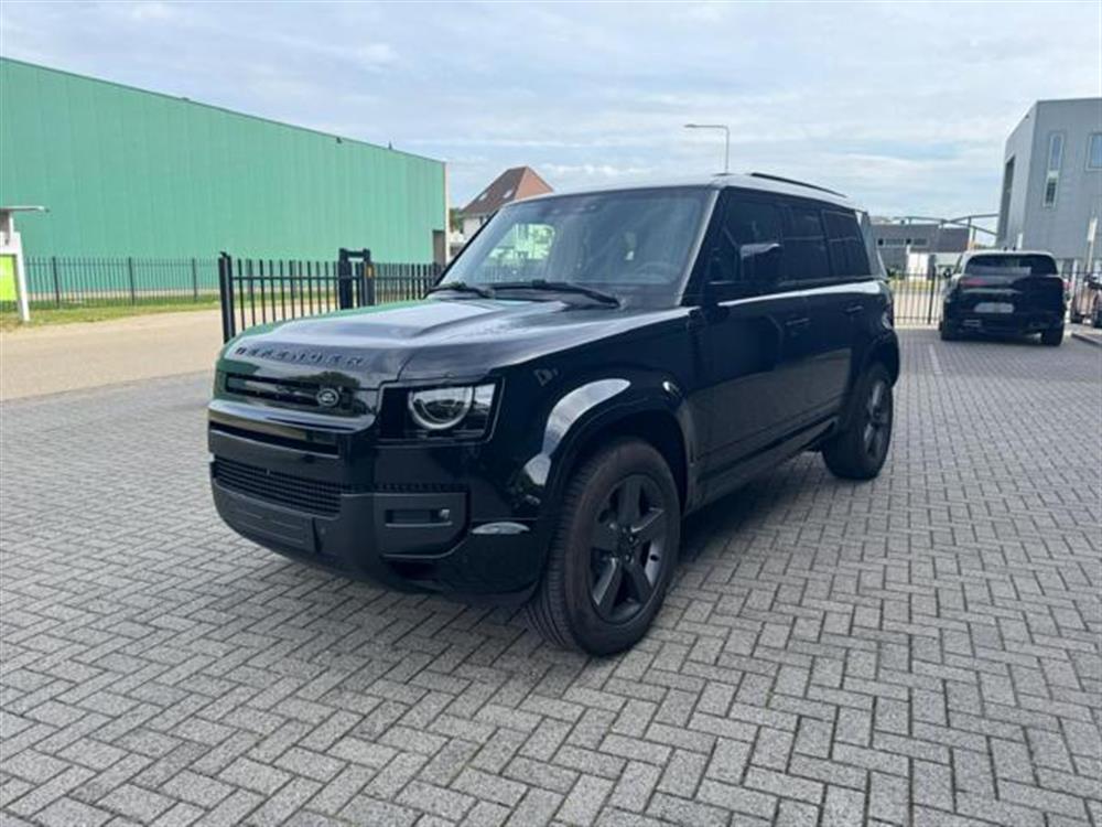 Defender Defender 110 P300 E HYBRID AW