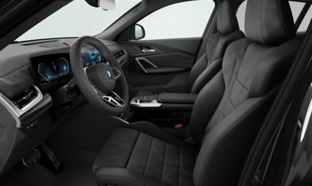 iX2 iX2 eDrive 20 Special Ed