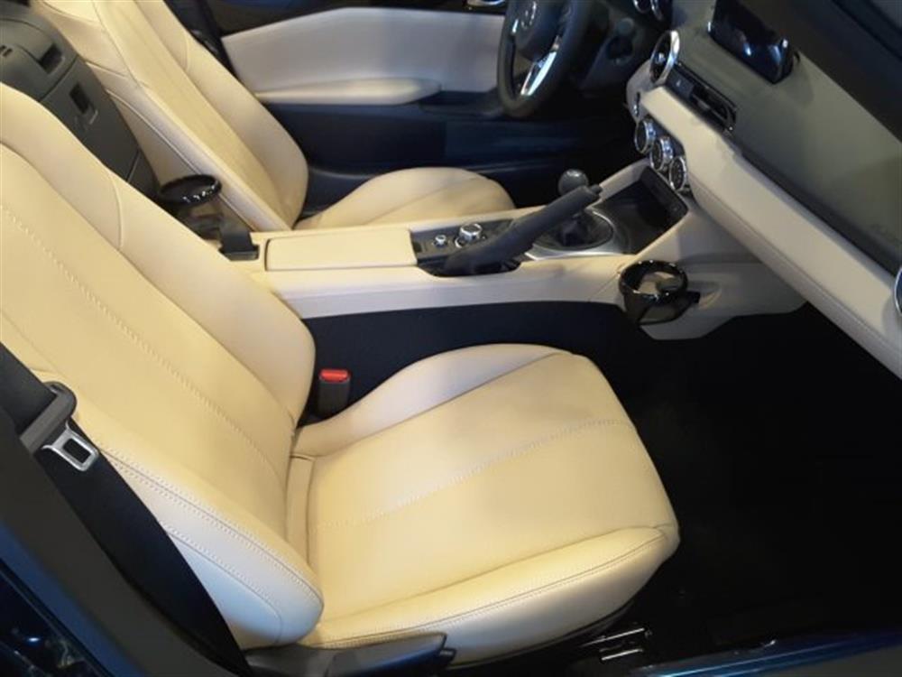 MX-5 MX-5 RF 1.5L Skyactiv-G 1