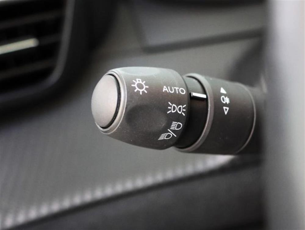 208 208 Active PureTech 75CV