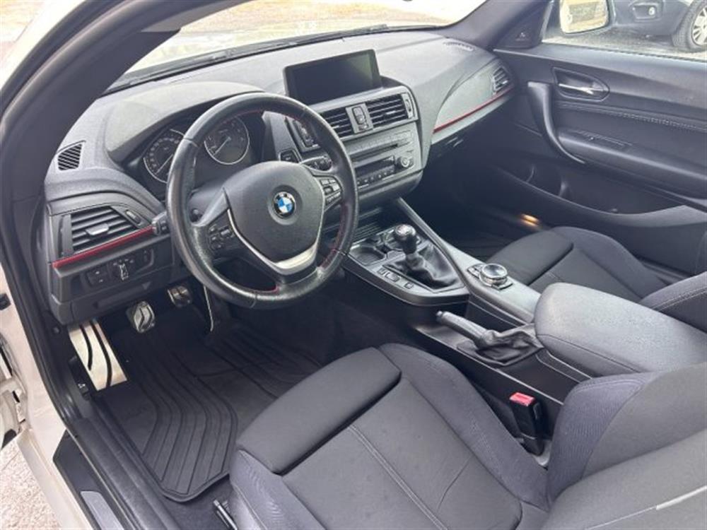 125 125 i 3p. Msport